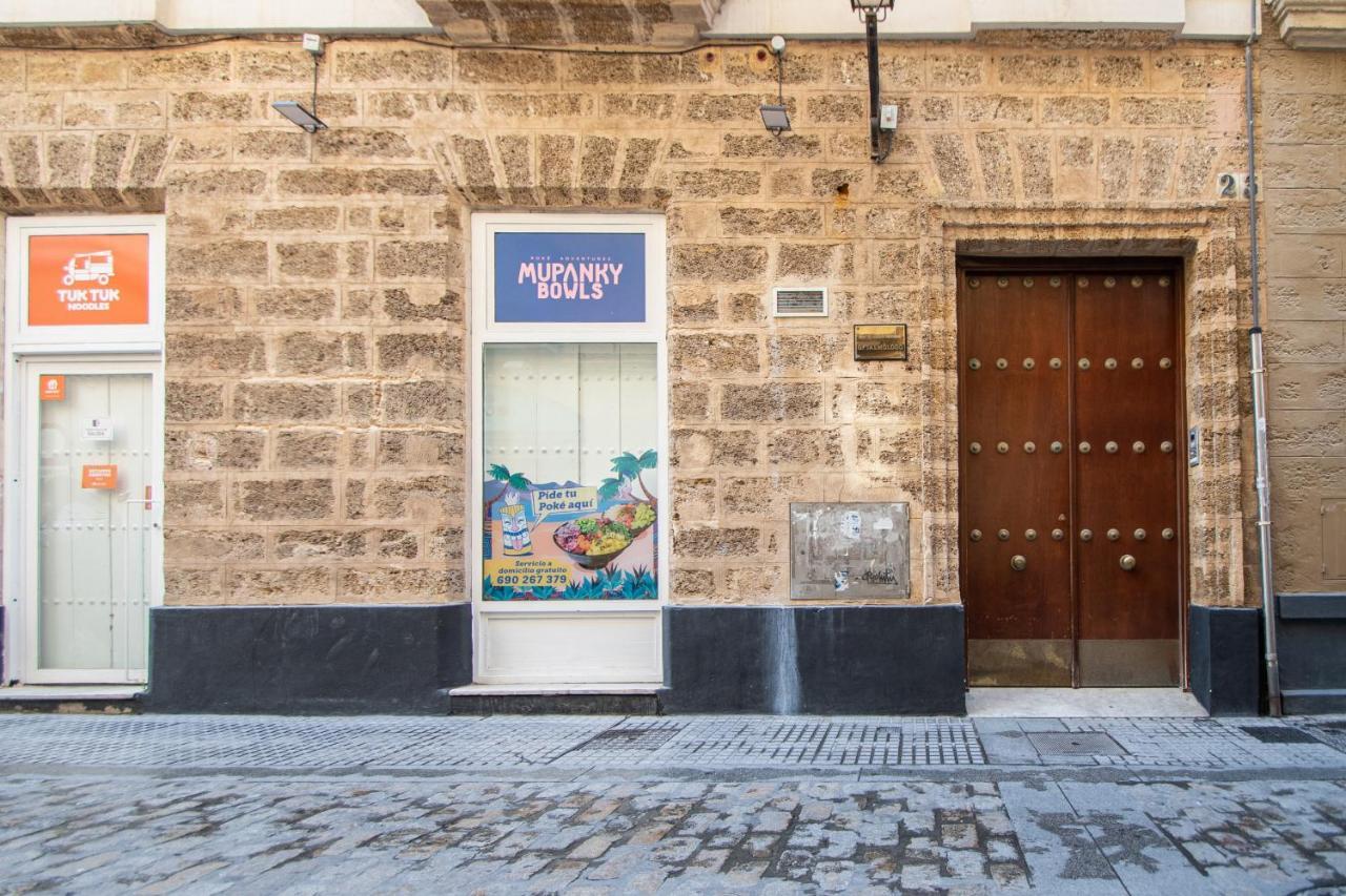 Garum Apartment